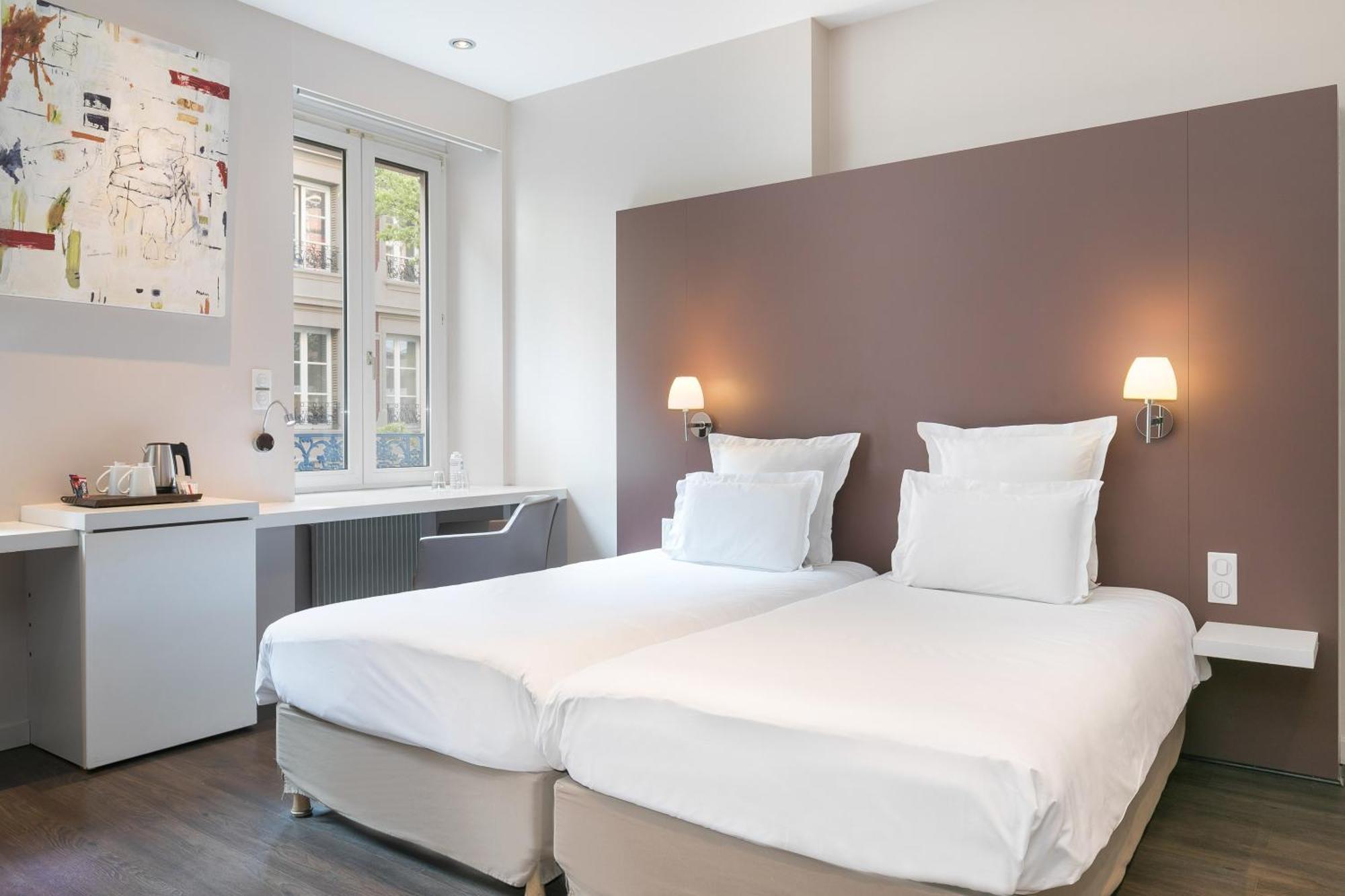 Superior Twin Room,1708417728:JPEG